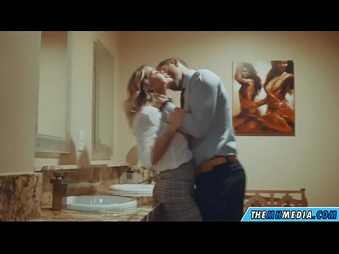 ❤️ Кога бујна русокоса ќе ве заведе во јавен тоалет ❤️ Квалитетно порно на mk.assistentai.ru ☑